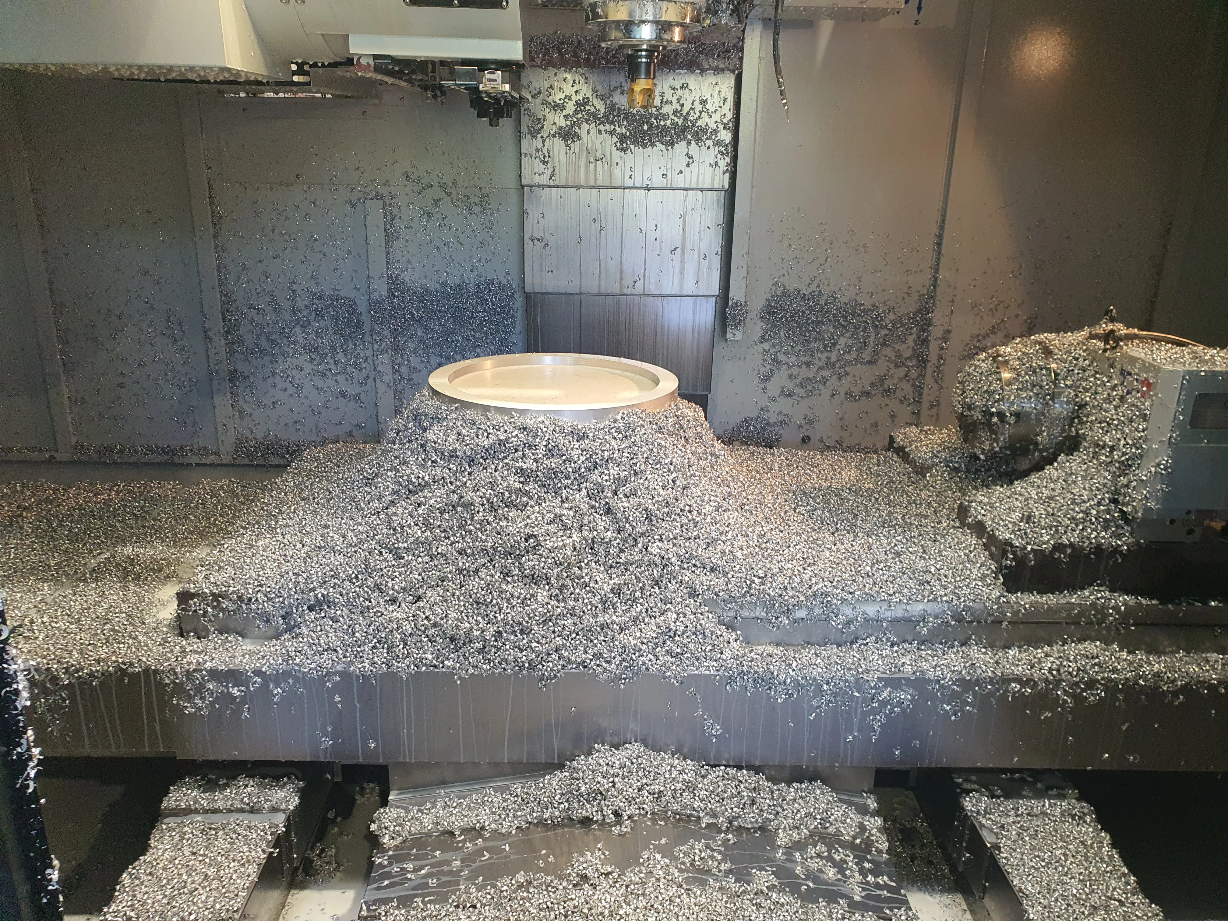 Centro di lavoro CNC ad asportazione di truciolo New Tecnowork